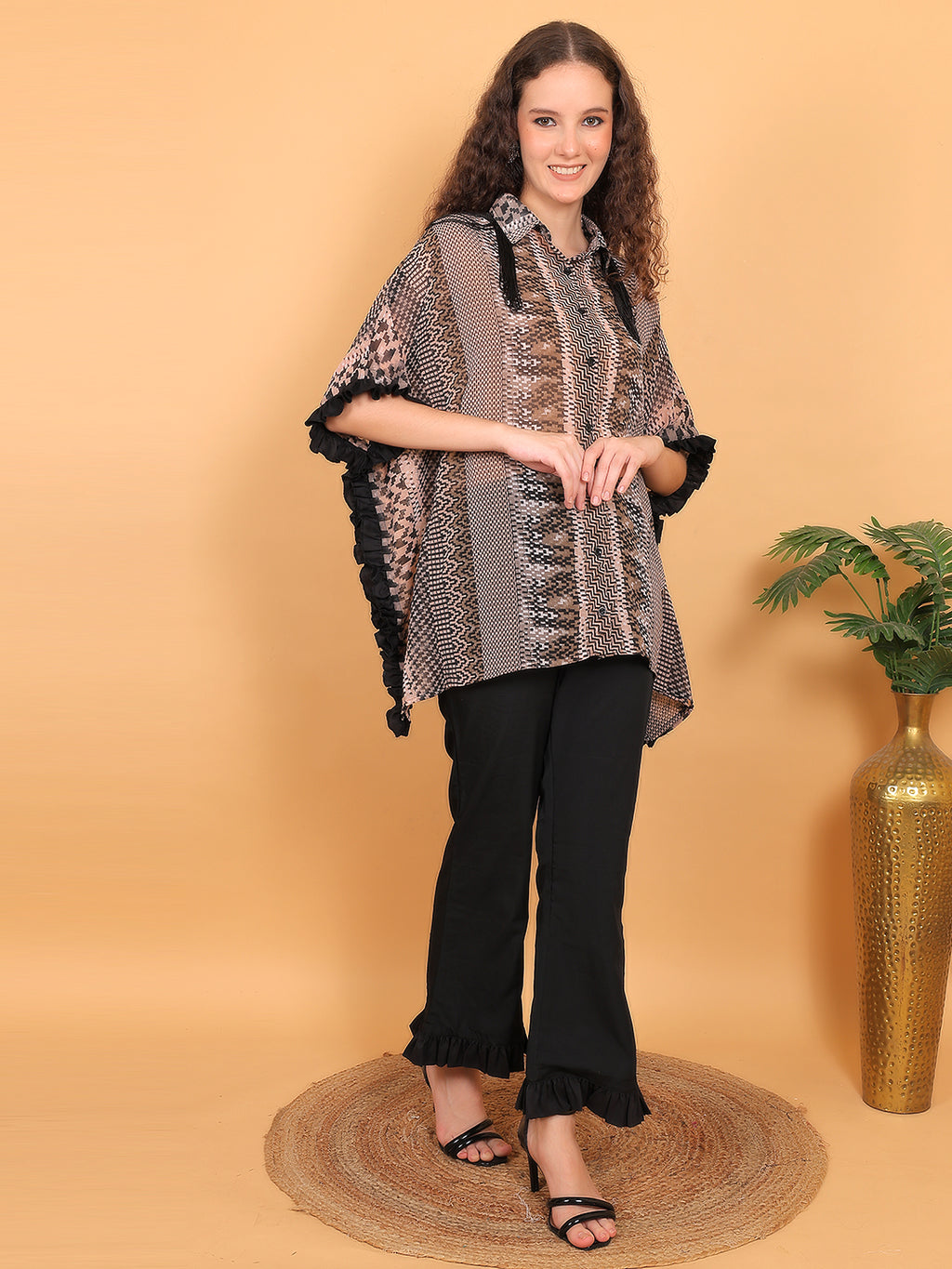 Abstract Kaftan set